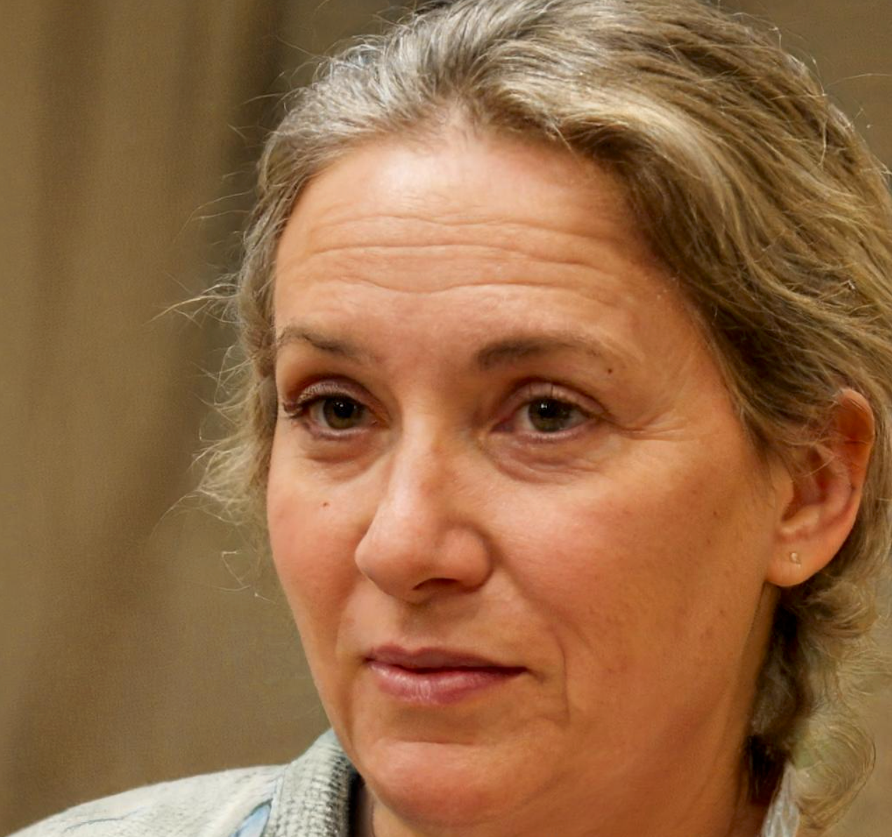 María S.
